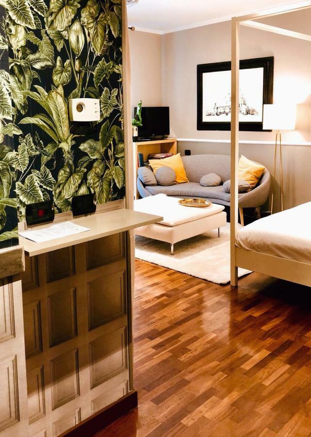 Golden Suite Apartment & Day Use ميلان المظهر الخارجي الصورة